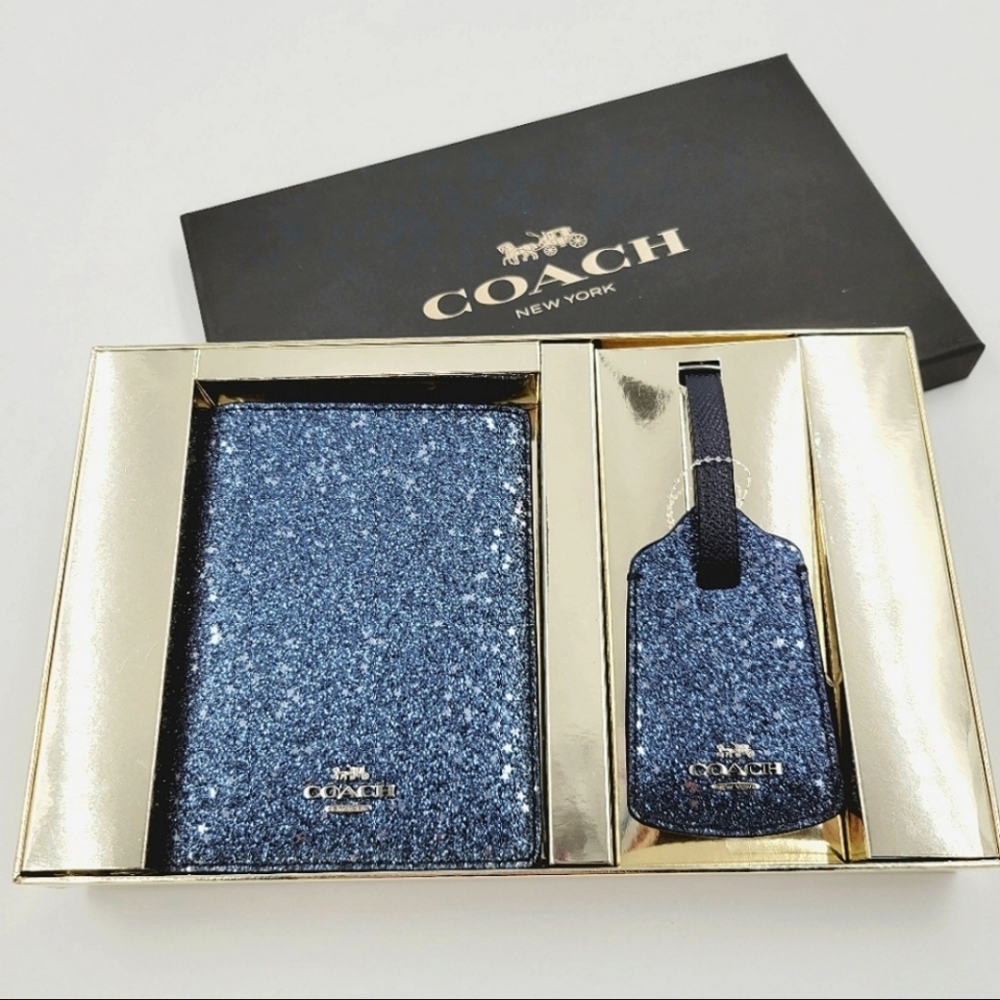 COACH BOXED GLITTER MIDNIGHT BLUE LUGGAGE PASSPORT & TAG TRAVEL SET